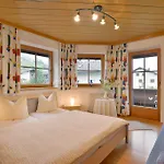 Prosch Apartment *
